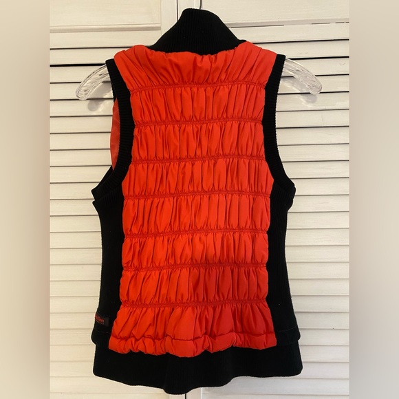 Vest - Picture 2 of 3